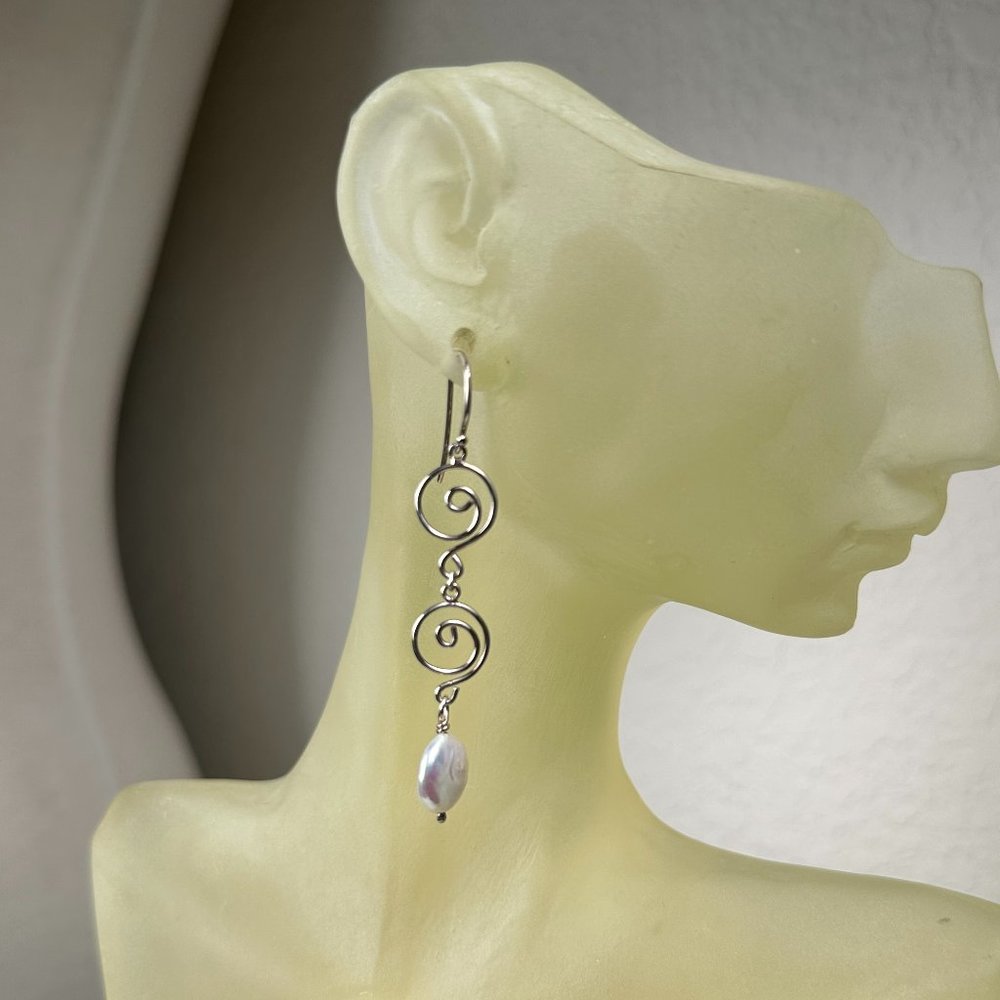 NWOT Real Silver & Genuine Coin Pearl Dangling Earrings